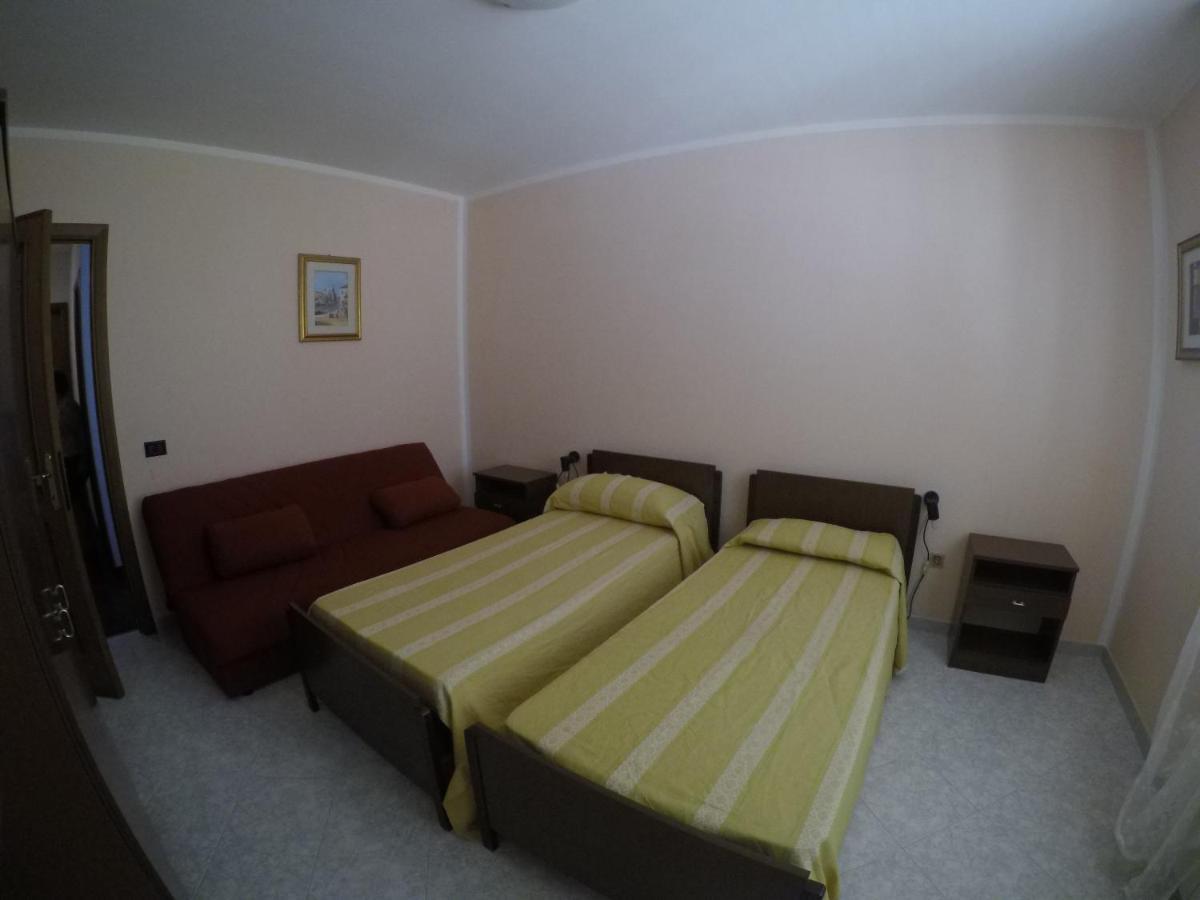 B&B Bassu Bosa Luaran gambar